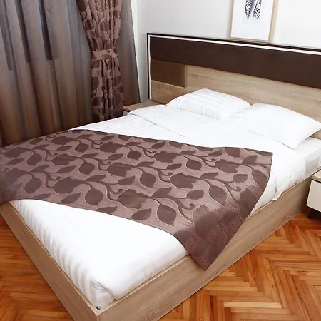 Abc Apartment *